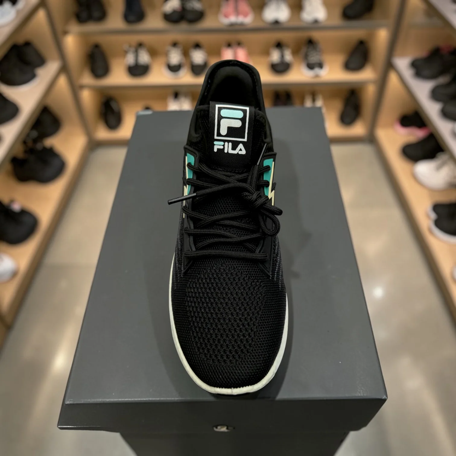 Fila Black Men's Sneakers –বাইক,রানিং,জিম,ট্যুর ,ট্রাবেল,জগিং,অফিস,ক্যাজুয়াল,ক্যাম্পাস - Image 5